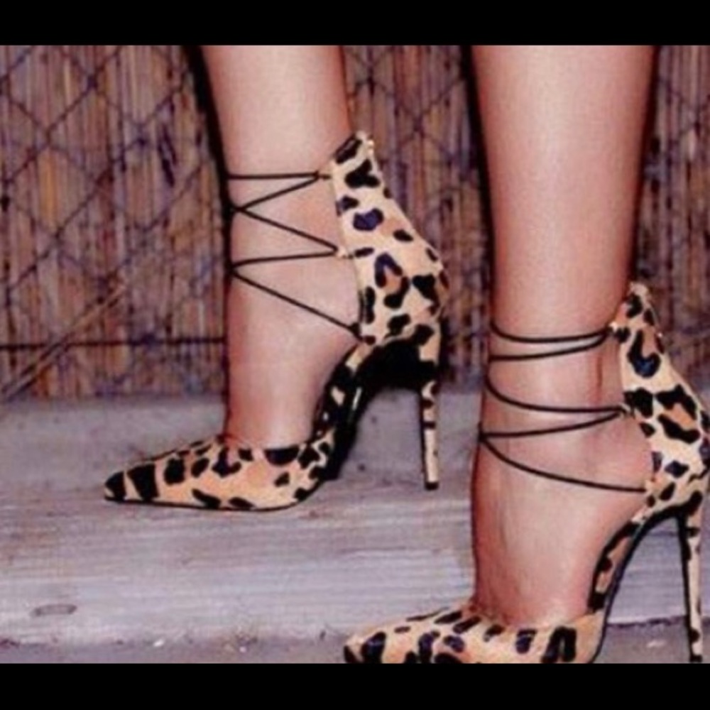 ANDREA  Leopard Stiletto Heels Pumps